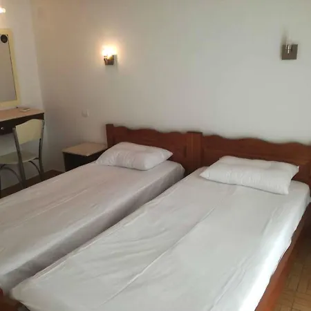 Sea Breeze Beach Apartament